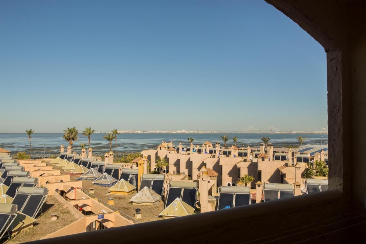 Estudios Turísticos Bahia Sur Apartamento