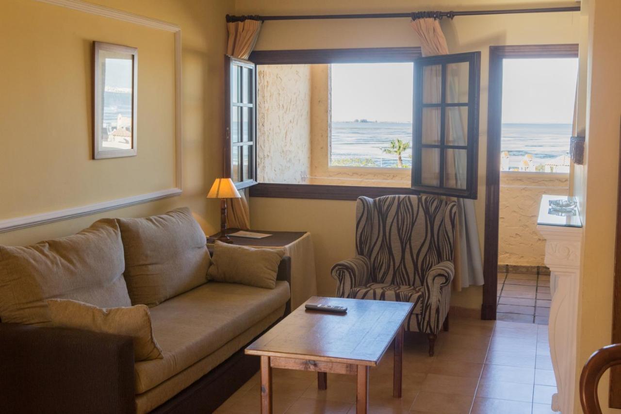 Estudios Turisticos Bahia Sur *